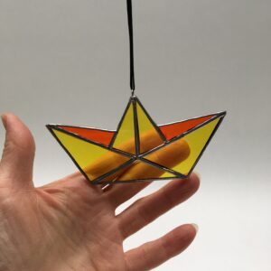 Origami bateau vitrail Tiffany – Suncatcher – jaune-orange